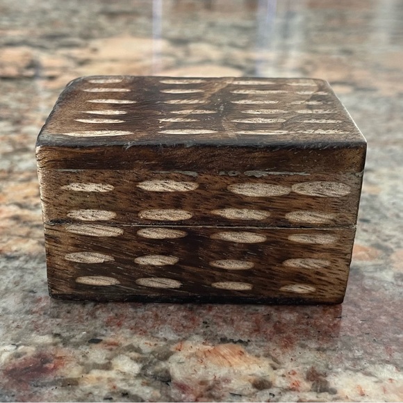 Vintage Set of 3 Wooden Trinket Boxes - Picture 4 of 5